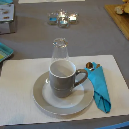 Couette-café Le Tonneau De Marie